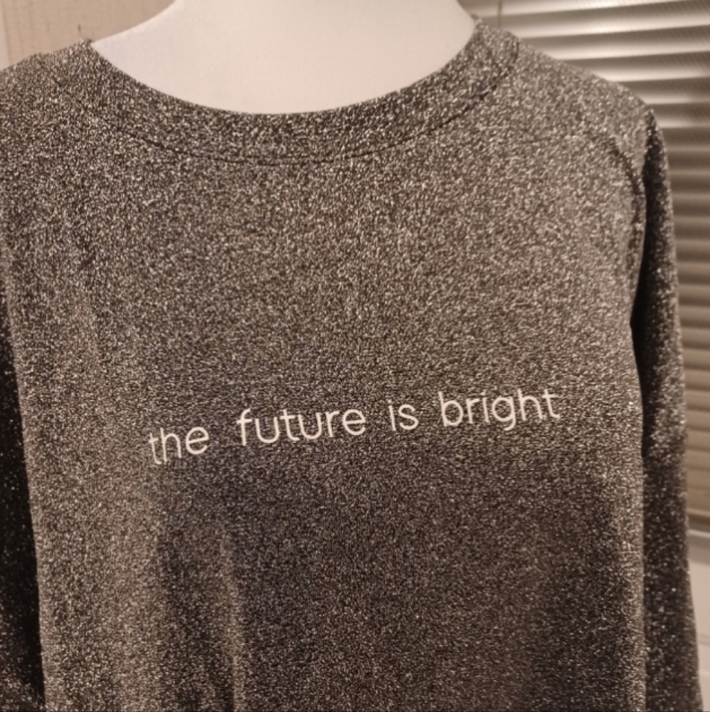 4/$80 New Silver Sparkly Tee - Size 3X (US20)